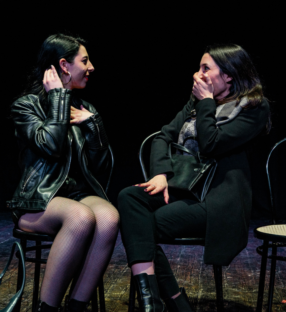 Attori in scena / teatro Vertigo / Scuola di arti sceniche